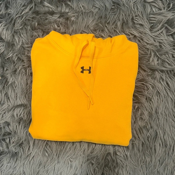 💛 Under Armour Hoodie - Size XS | Color: Golden Yellow - Picture 2 of 7